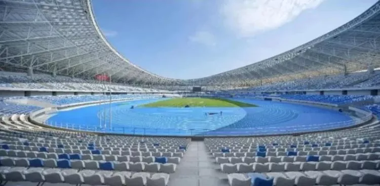 Стадион Спортског центра Стеел Десигн